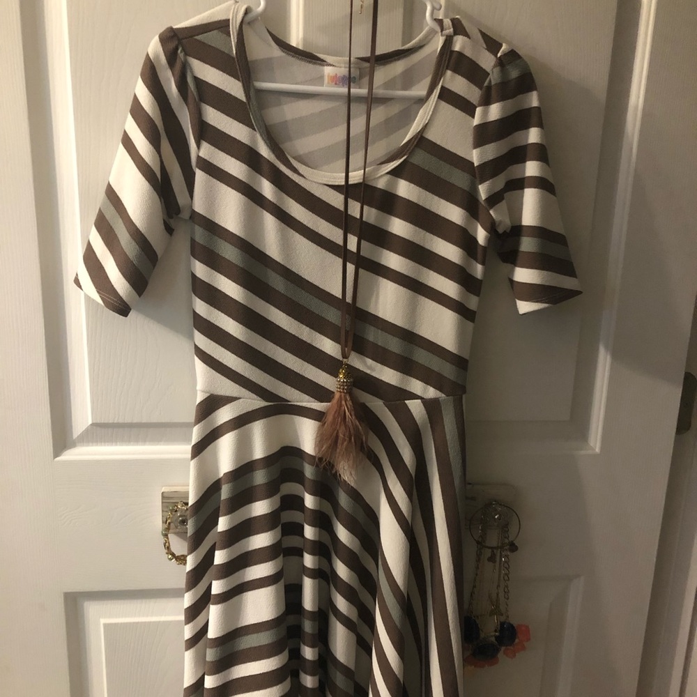 Lularoe Nicole size small